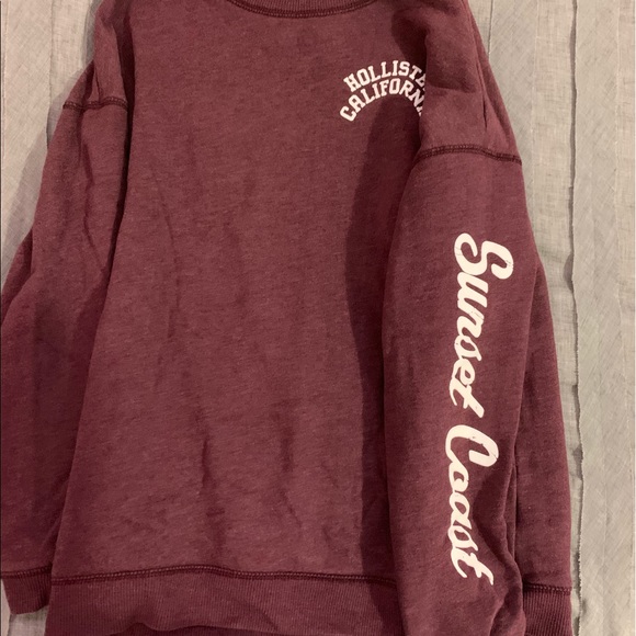 Hollister Crewneck - Picture 3 of 6